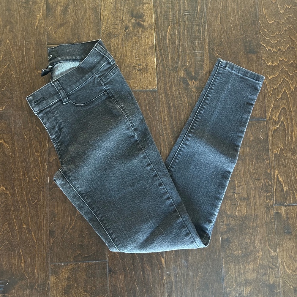 White House Black Market Jeans